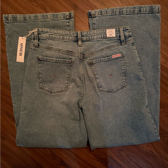 Hudson Jeans Jolene Wide Leg Jeans - Picture 1 of 6